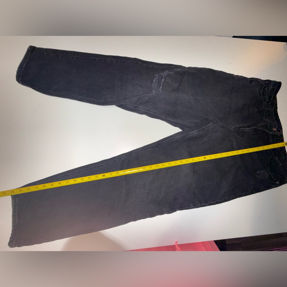 Express relaxed tapered distressed jeans 16 long